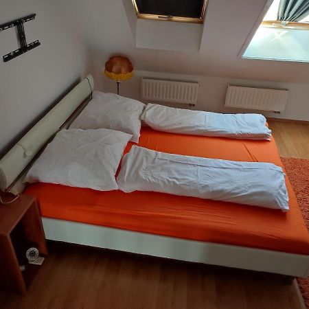 Larix Apartman Sárvár المظهر الخارجي الصورة